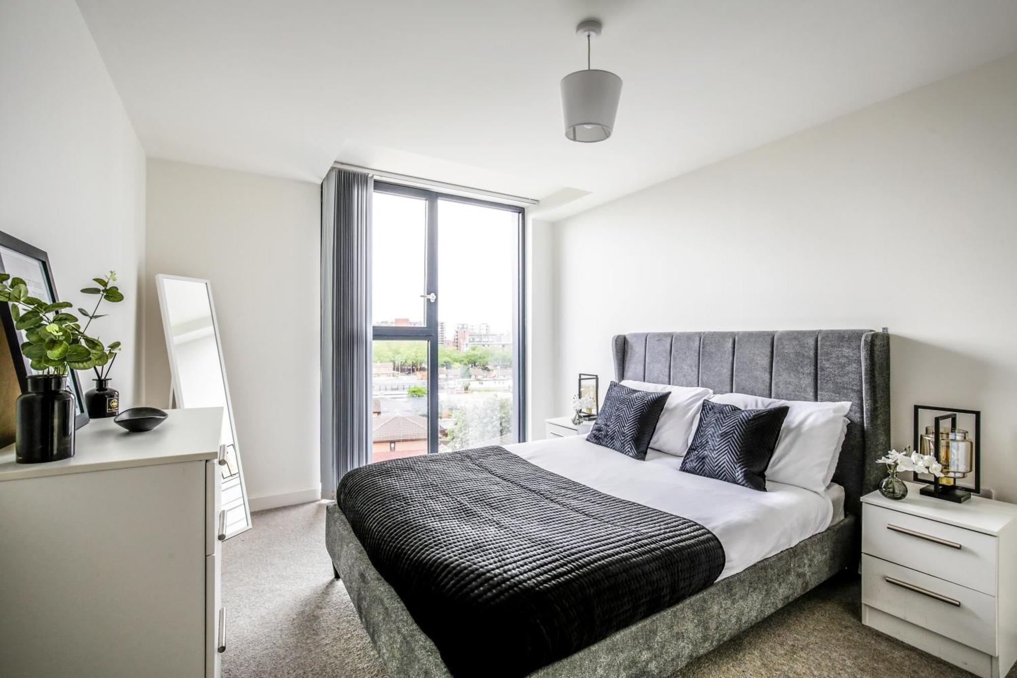 Apartment Excellent Centre With Juliet Balcony By Bold